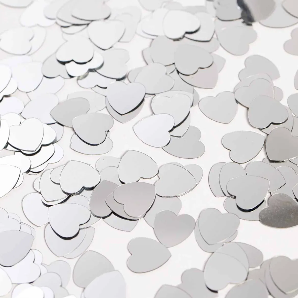 Bordskonfetti, hjärtan silver 14 g