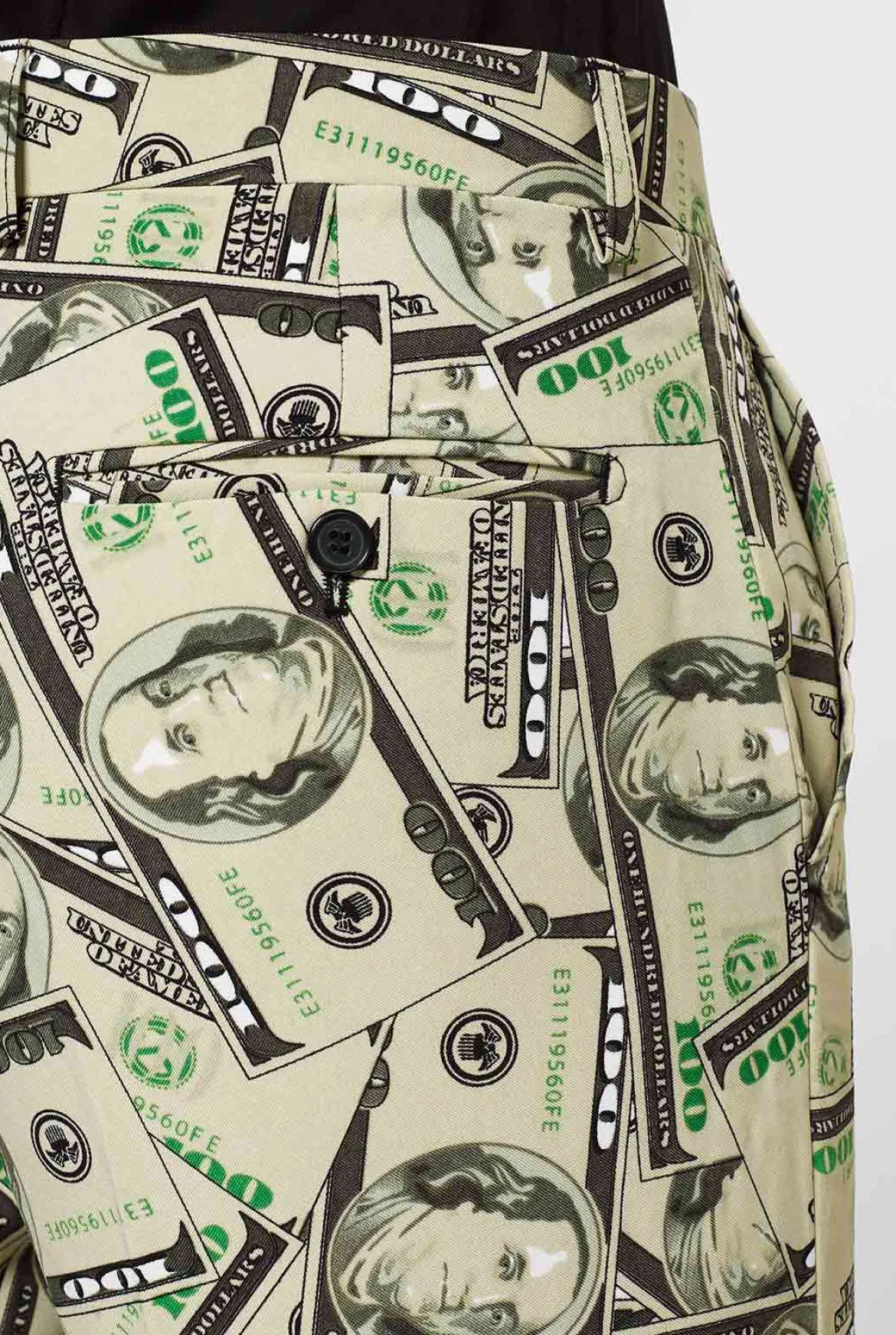 Opposuits, Cashanova