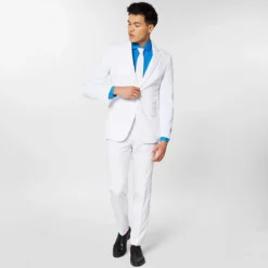 Opposuits, White Knight