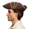 Trekantshatt, pirat Alistair